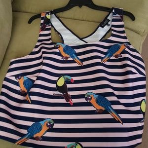 Toucan top size 22 by Eloquii